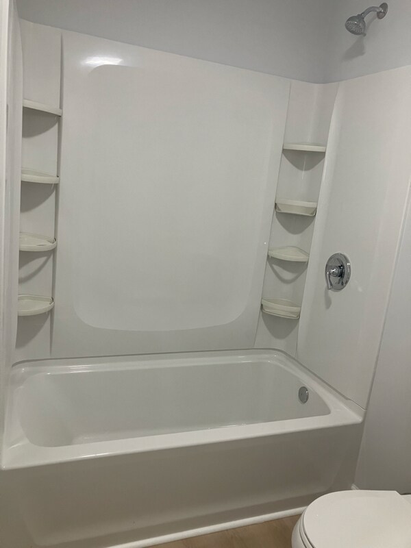 Building Photo - 25 Beech St