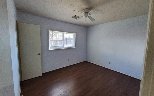 Building Photo - 1126 Melford Ave