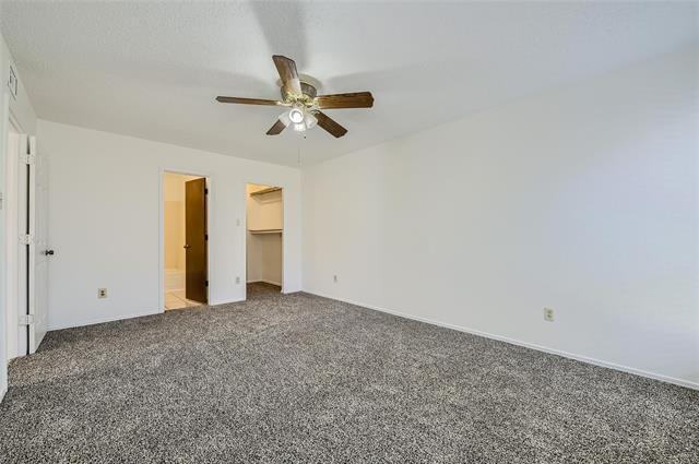 Building Photo - 2200 Sequoia Ln