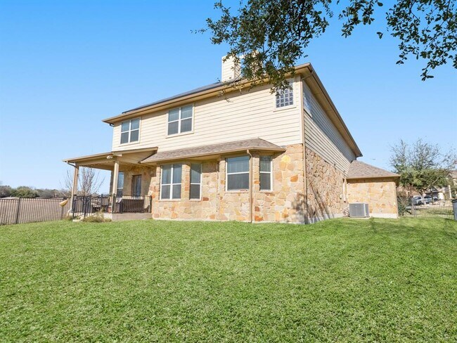 Building Photo - 4378 Green Tree Dr