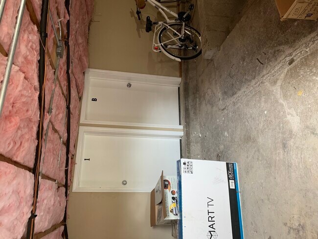 Building Photo - 4118 Wesley Terrace