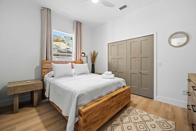 Building Photo - 110 Wellstone Dr