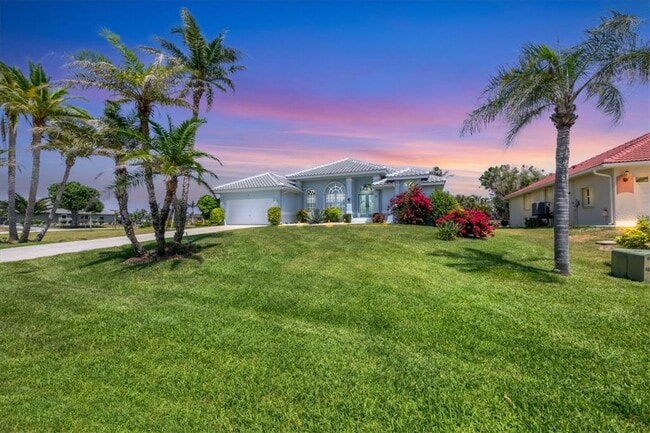 Building Photo - 11 Amberjack Ln