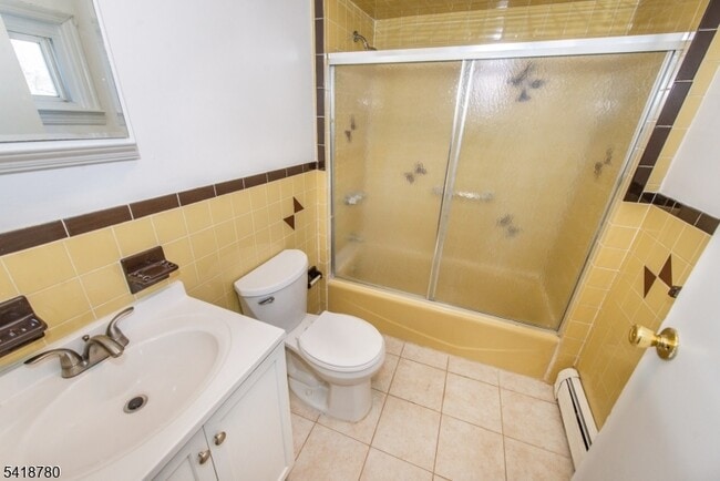 Building Photo - 18 Pulaski St