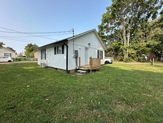 Building Photo - 2112 Steadman St