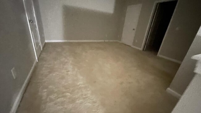 Building Photo - 1022 Firethorne Pass