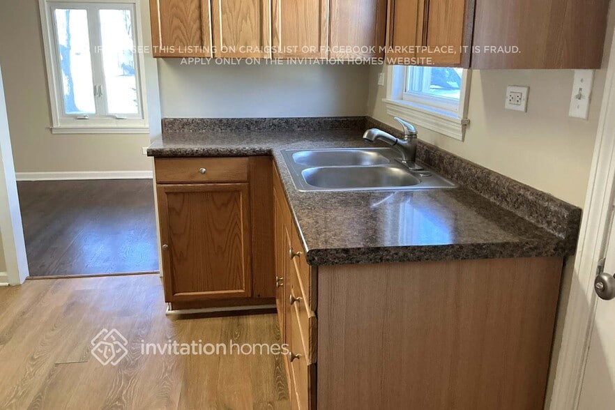 Building Photo - 9141 Menard Ave