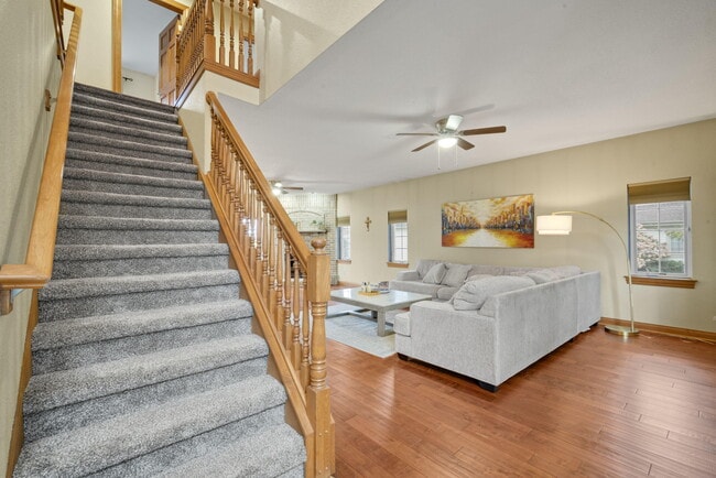 Building Photo - N54W16164 Westwind Dr