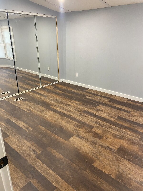 Building Photo - 205 Janice Cir