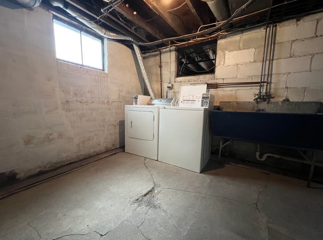 Building Photo - 3718 S Wayne Ave