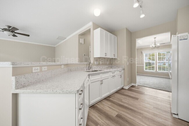 Building Photo - 514 Turning Leaf Way