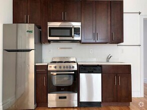 Building Photo - 2 bedroom in ASTORIA NY 11106