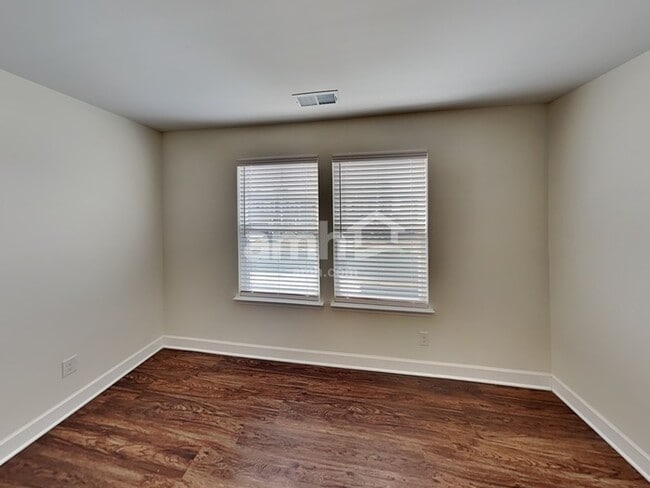 Building Photo - 3557 Leeville Pike