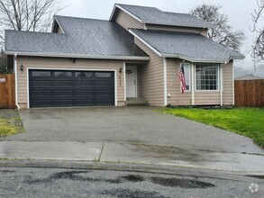 Building Photo - 3 bed 2.5 bath  Home for Rent in  NW Part ...