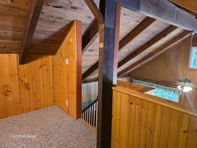 Building Photo - Waterfront 1 bedroom with a loft
