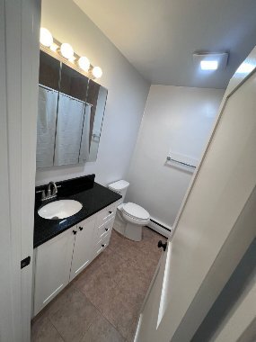 Building Photo - 470 St Moritz Dr