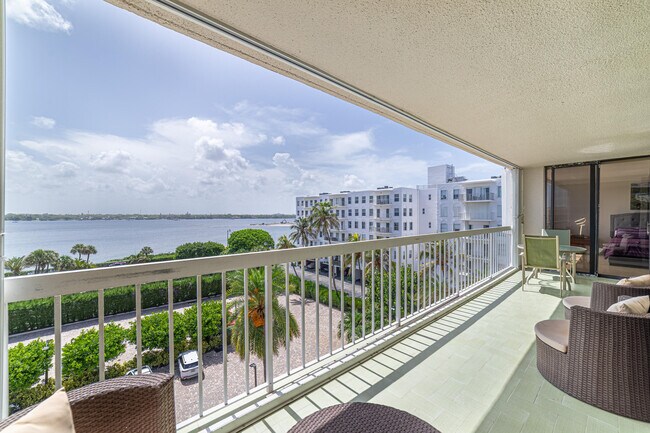 Building Photo - 3250 S Ocean Blvd