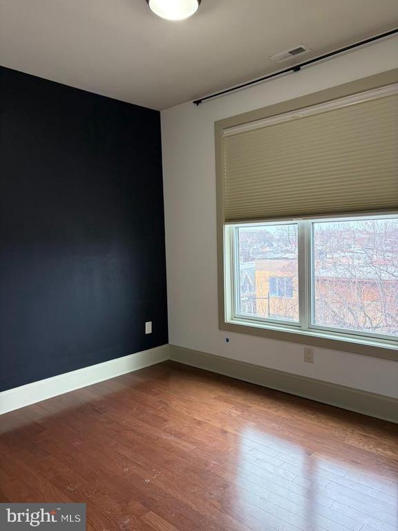 Building Photo - 1301 H St NE
