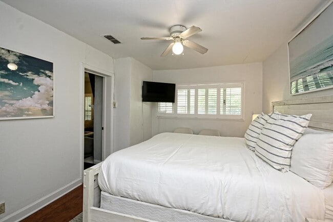 Building Photo - 3409 Banton Rd