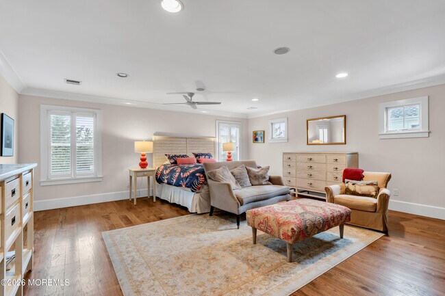 Building Photo - 513 Morris Ave