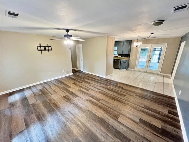 Building Photo - 2692 Post Oak Ct
