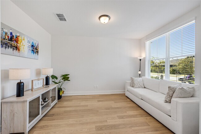 Building Photo - 15126 Boisterous Wy