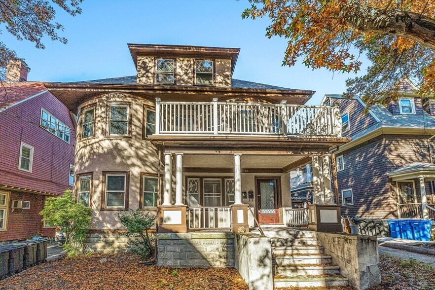 Primary Photo - 66 Adams St