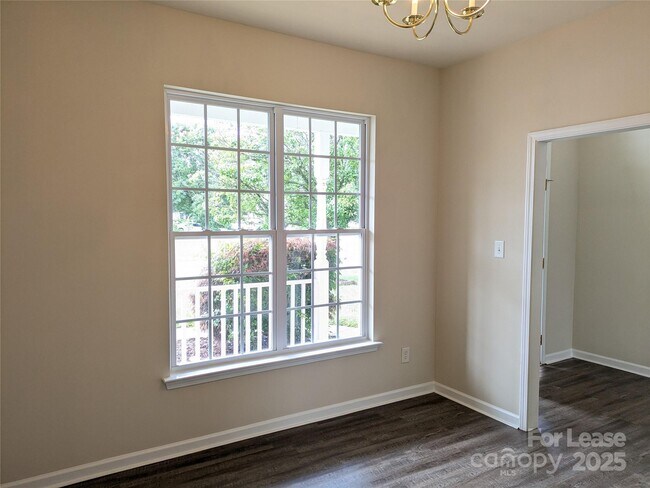 Building Photo - 117 Stallings Mill Dr