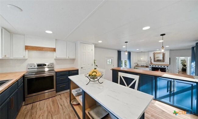 Building Photo - 1219 Songbird Dr
