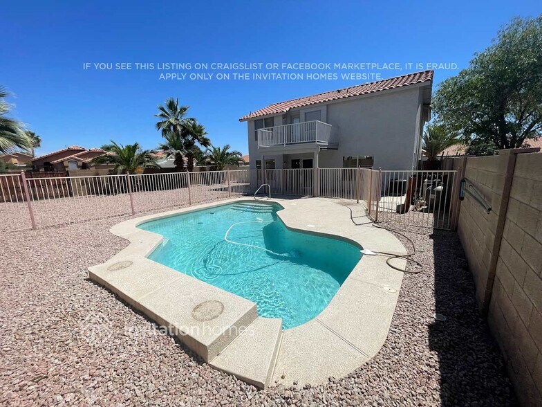 Building Photo - 7464 E Keats Ave