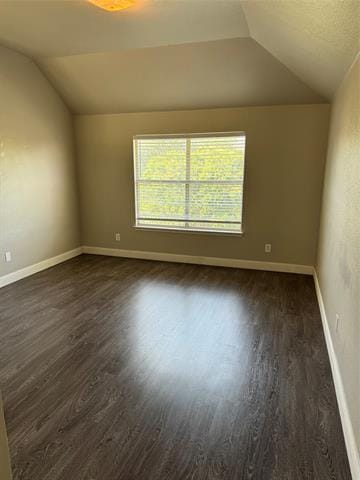 Building Photo - 1621 Falcon Dr