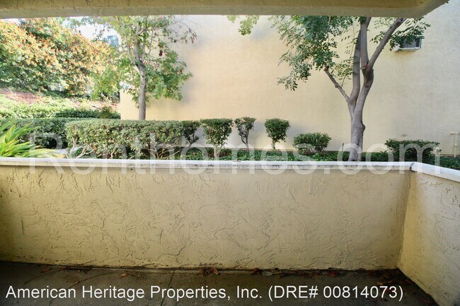 Building Photo - 2 br, 2 bath House - 9929 Erma Road #103