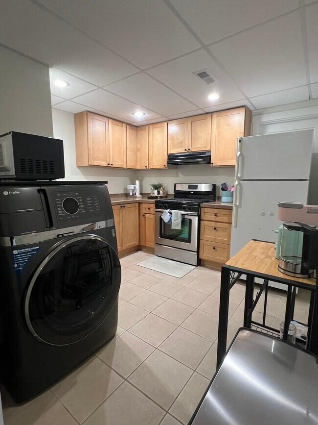 Building Photo - 118 153rd Pl SE