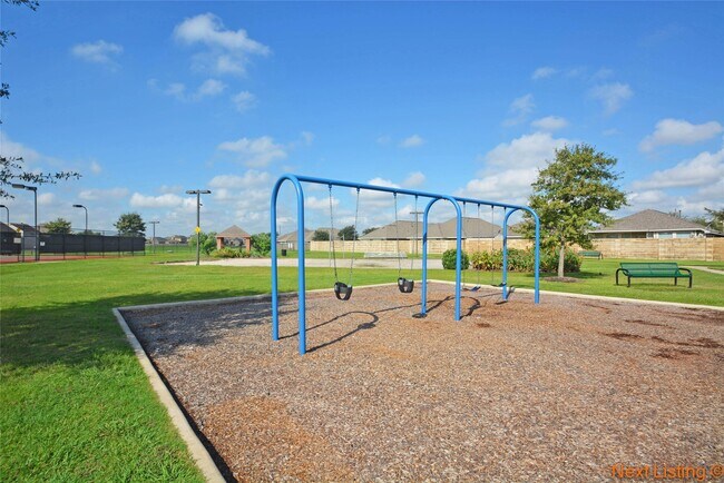 Building Photo - 6026 Baileys Run Ln