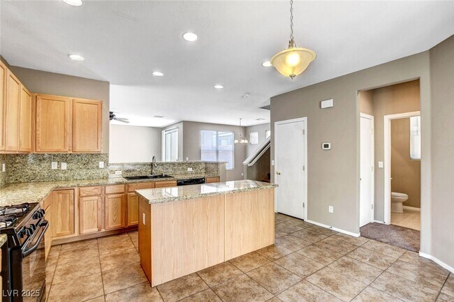 Building Photo - 8792 Parsons Ridge Ave