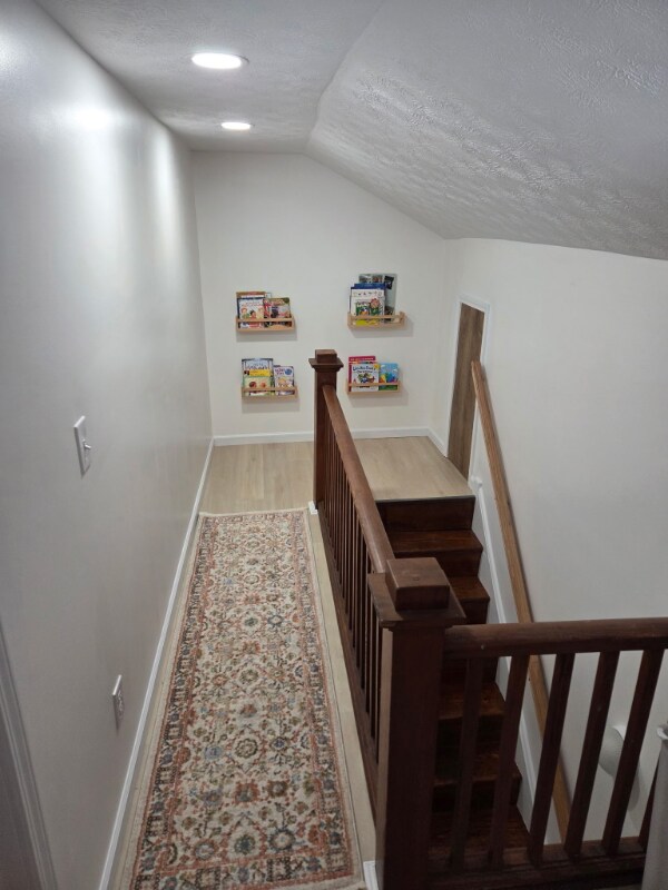 Building Photo - 36 Dorothy Ave