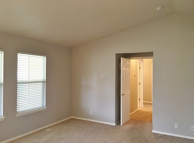 Building Photo - Beautiful 3 bed 2 bath home in a quiet cul-d-sack in downtown Eagle off Palmetto Ave