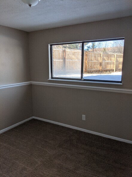 lower level bedroom - 1608 23rd Ave