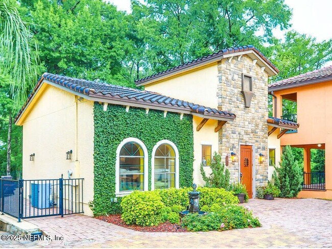 Building Photo - 8849 Pallazzo Terrace