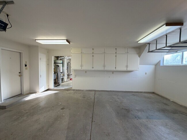 Building Photo - 2 Bedroom Home Available on Cul-De-Sac with Bosque Trail Access in Rivers Edge Rio Rancho!