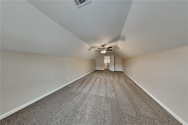 Building Photo - 383 Kyles Cir