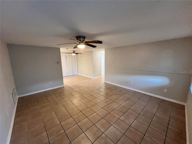 Building Photo - 8307 Needles Dr