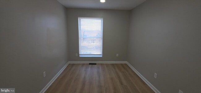 Building Photo - 3114 Banneker Dr NE