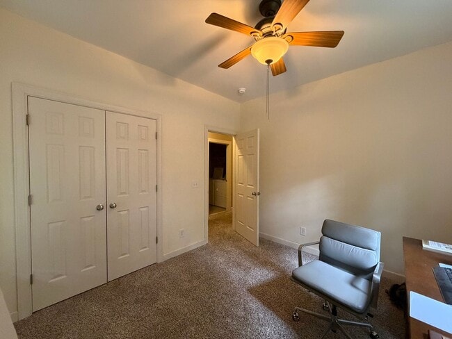 Building Photo - Carolina Lakes Gated Community!!