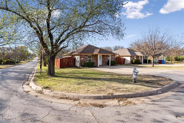 Building Photo - 202 N Harrison Ave