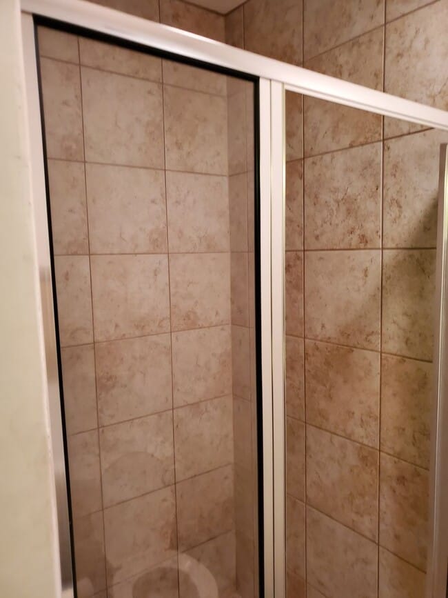 Building Photo - Tranquil Expanse : 4BR | 2.5 BA , House in Moncks Corner