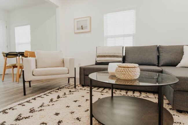 Building Photo - 3729-3727 N 24th St