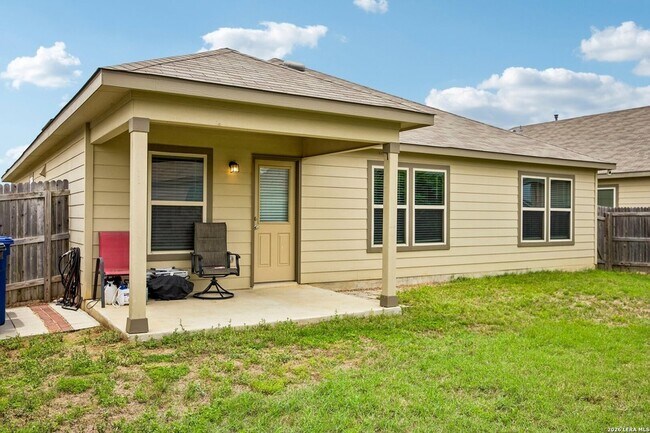 Building Photo - 10771 Francisco Way
