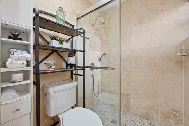 Building Photo - 6523 NW 170th Ln