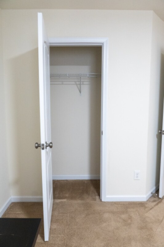 Building Photo - 2026 Jessica Dr